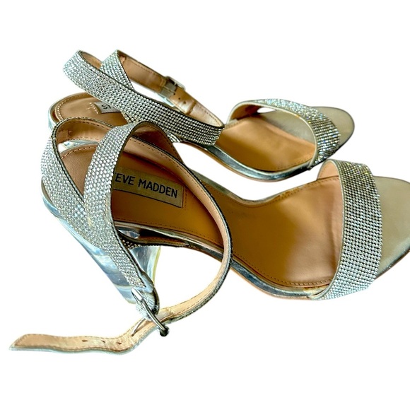 Steve Madden Yuma Clear Heel Rhinestone Silver Sandals Women's 9.5 - Picture 7 of 11